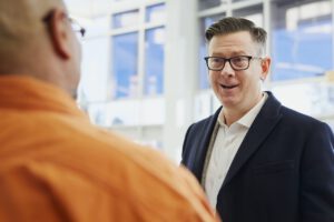 Duzen oder Siezen? Anrede im internationalen Kontext