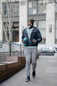 Jogginghose: Wie lässig darf es sein - und wo?